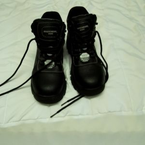 Woman work boots. New